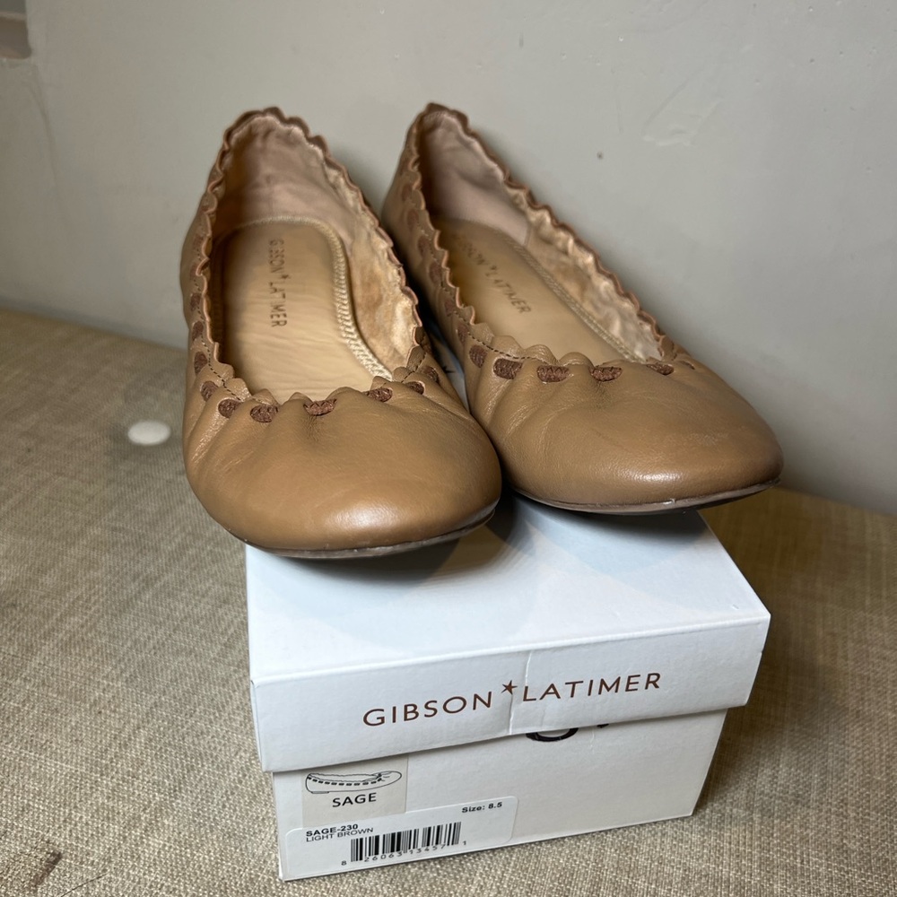 Gibson Latimer Brown Women's Flats